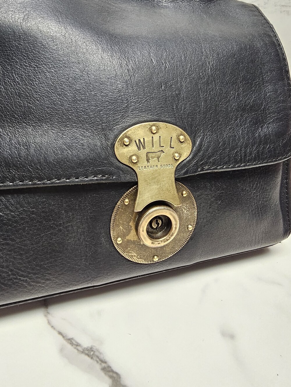 Will Black Leather Quinn Crossbody Bag - Picture 8 of 12